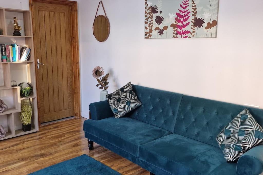 1 Bedroom Studio เอลทัม ภายนอก รูปภาพ